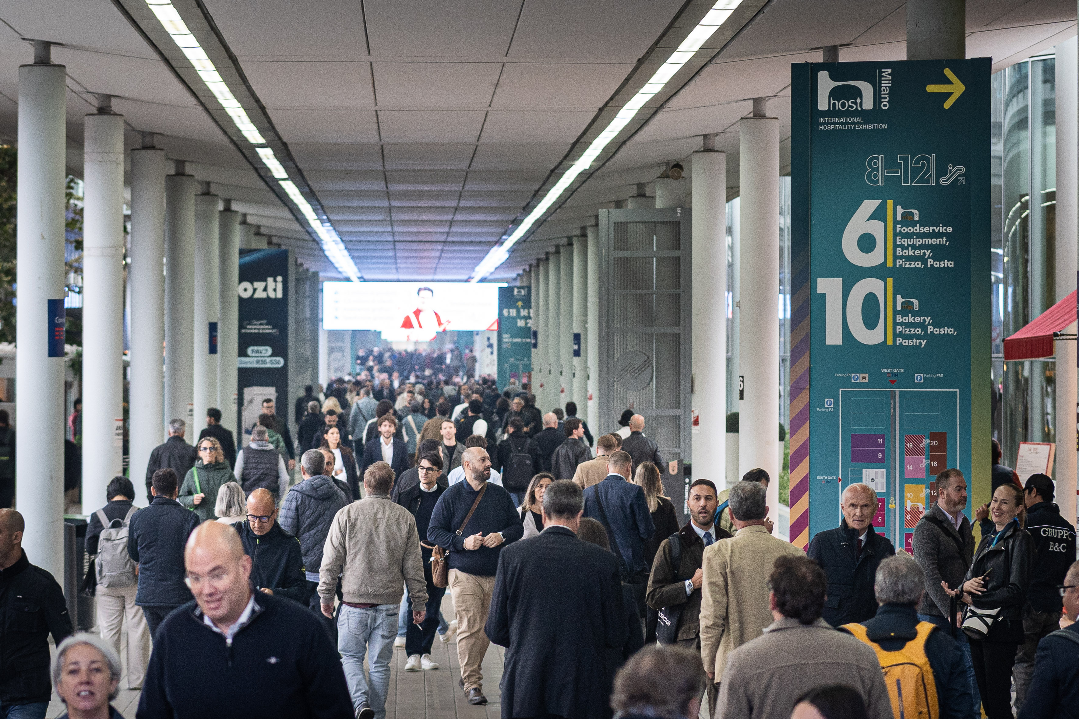 host milano